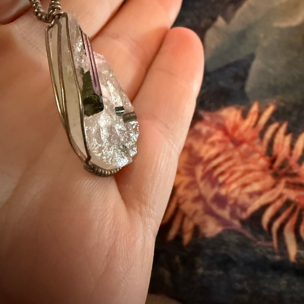 Vintage Tourmaline & Quartz Teardrop Hand-wrapped Pendant - Picture 3 of 4